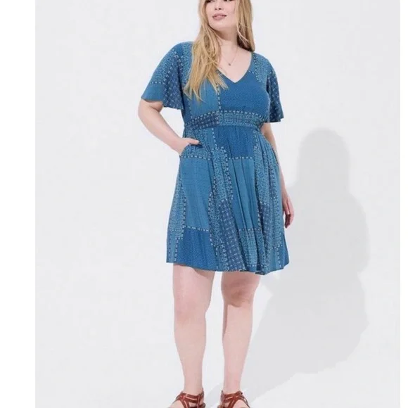 Torrid Blue Patchwork Short Sleeve Pockets Challis Flare Dress Size 1X - Picture 3 of 10